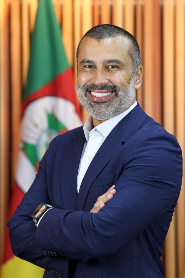 Secretário Bruno Silveira